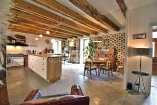  Maison � vendre 9 pi�ces 303 m�