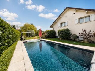 Vente Appartement LOISIN - CORPS DE FERME RÉNOVÉ - 5 CH. DONT 4 SUITES - PISCINE Loisin