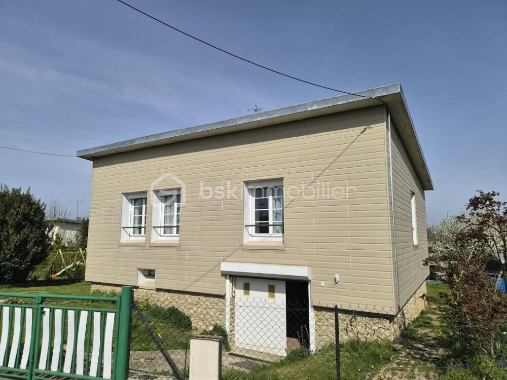 Charmante maison de village sur sous-sol complet
