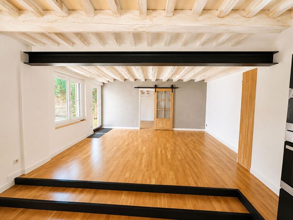 PROPRIÉTÉ DE CARACTÈRE - 170 m² HABITABLES, 5 CHAMBRES ET DÉPENDANCES À FORT POTENTIEL