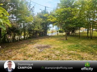  Terrain à vendre 734 m²