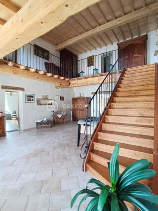  Propri�t�/ch�teau � vendre 14 pi�ces 554 m�