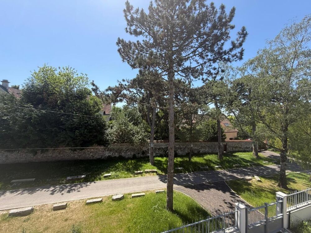 Vente Appartement LIVRÉ MAISON 5/6 PIÈCES AU CALME COMPLET BELLE RÉSIDENCE INTIMISTE PROCHE DES BORDS DE MARNE Chennevieres sur marne