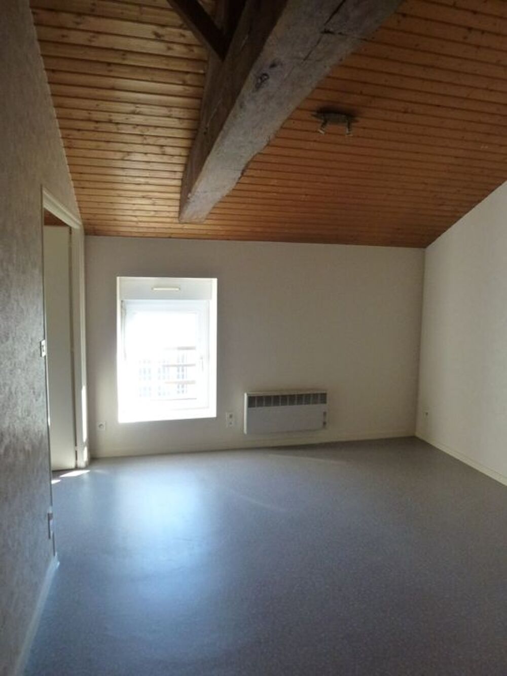 Location Appartement Appartement de 38m2 à louer sur La Ferrière La ferriere