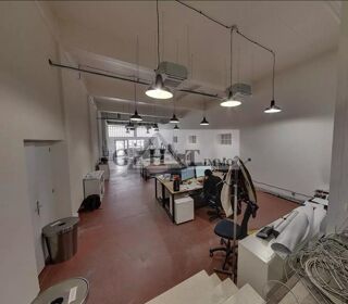  Immeuble � vendre 1220 m�