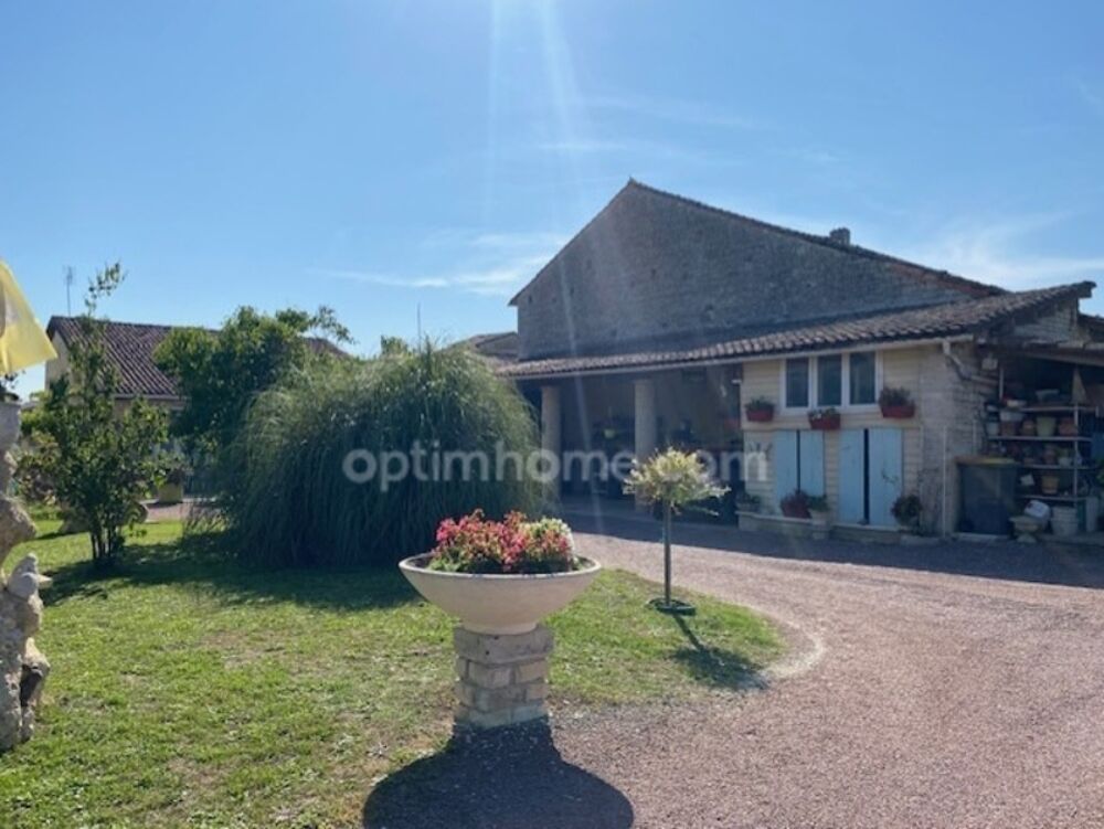 Vente Maison Maison à vendre en VIAGER occupé 6 pièces VILLEJESUS (16) Villejesus