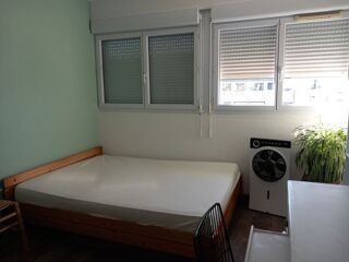  Appartement à louer 1 pièce 12 m²