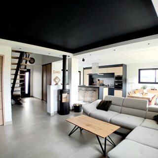  Maison  vendre 6 pices 155 m