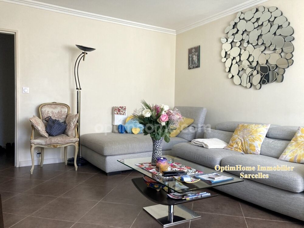 Sarcelles - Desnos / Poincaré - Appartement 4 pièces / 3 chambres 80 m2 - 165 000 € FAI
