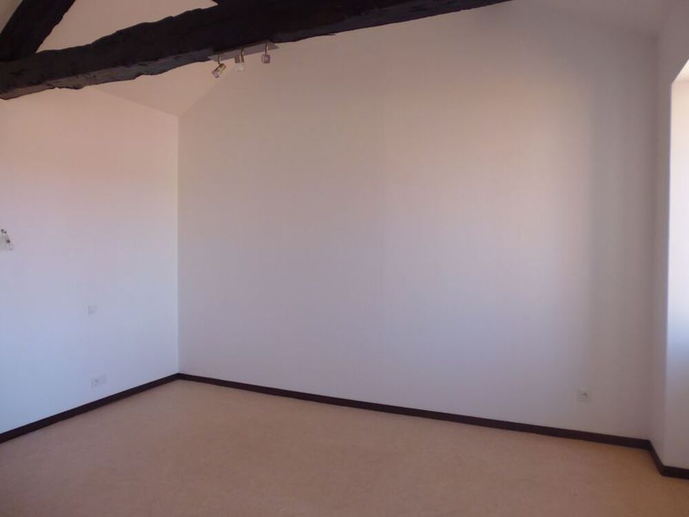 Location Appartement STUDIO DANS BEL  IMMEUBLE DU CENTRE VILLE Villefranche de rouergue