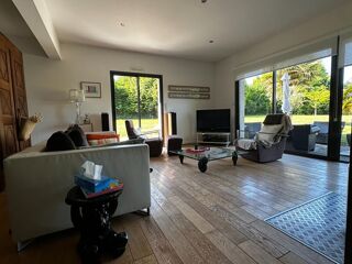  Maison � vendre 6 pi�ces 210 m�