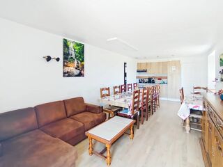  Maison � vendre 9 pi�ces 300 m�