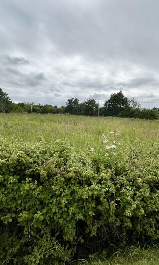  Terrain à vendre 828 m²