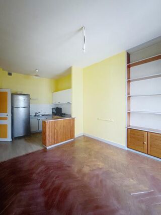  Appartement � louer 4 pi�ces 87 m�