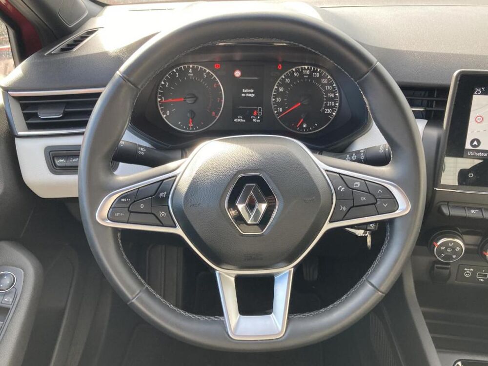 Clio V LIMITED 1.0 Tce 90 CH - 1&egrave;re MAIN 2022 occasion 14650 Carpiquet
