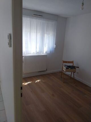 Appartement à louer 2 pièces 36 m²
