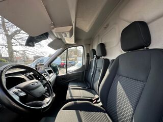 Transit FOURGON IV (2) 2.0 ECOBLUE 130 310 L2H2 AUTO LIMITED PRIX TT 2021 occasion 78240 Chambourcy
