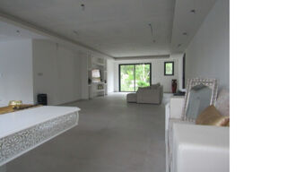  Villa à vendre 6 pièces 220 m²
