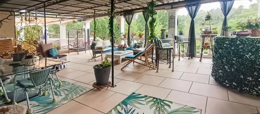 Maison de 7 pièces de 165 m² à Cabasse