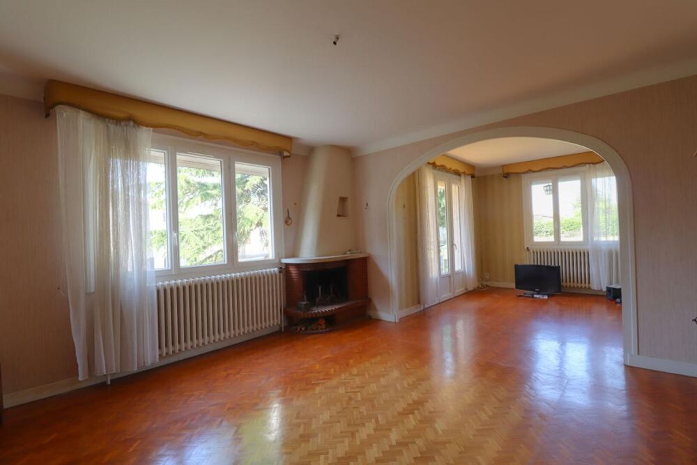 Maison Sainte Ouenne 5 pièce(s) 132 m2