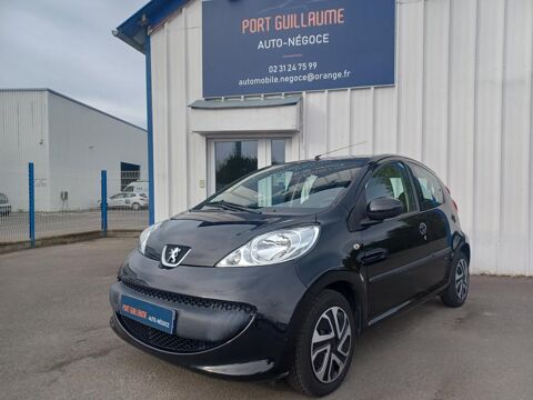 Peugeot 107 1.0 ESSENCE 70ch