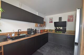  Maison � vendre 8 pi�ces 232 m�