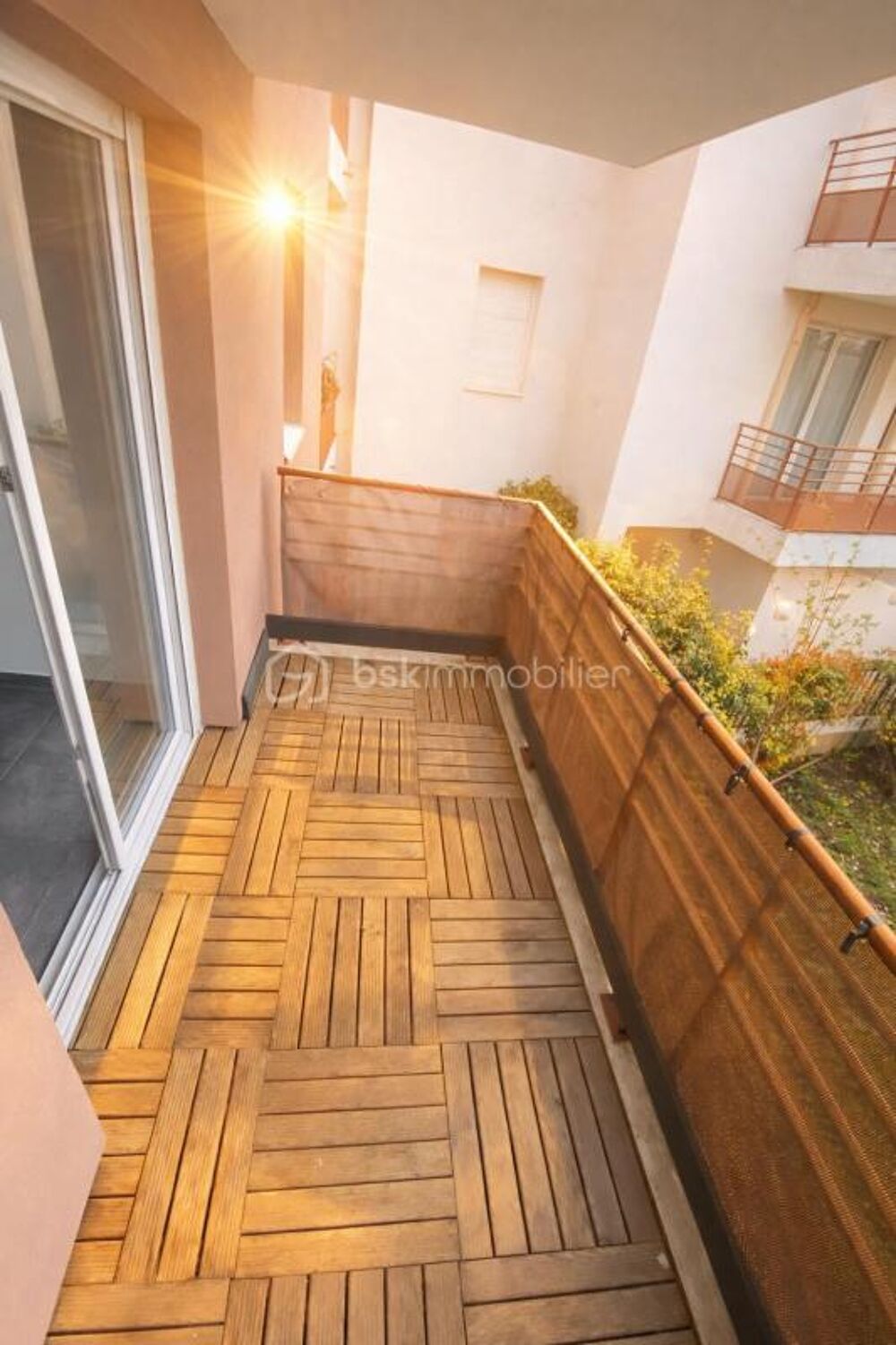 Vente Appartement 2 PIÈCES – AUCUN TRAVAUX – EMPLACEMENT N°1 ? Livry gargan
