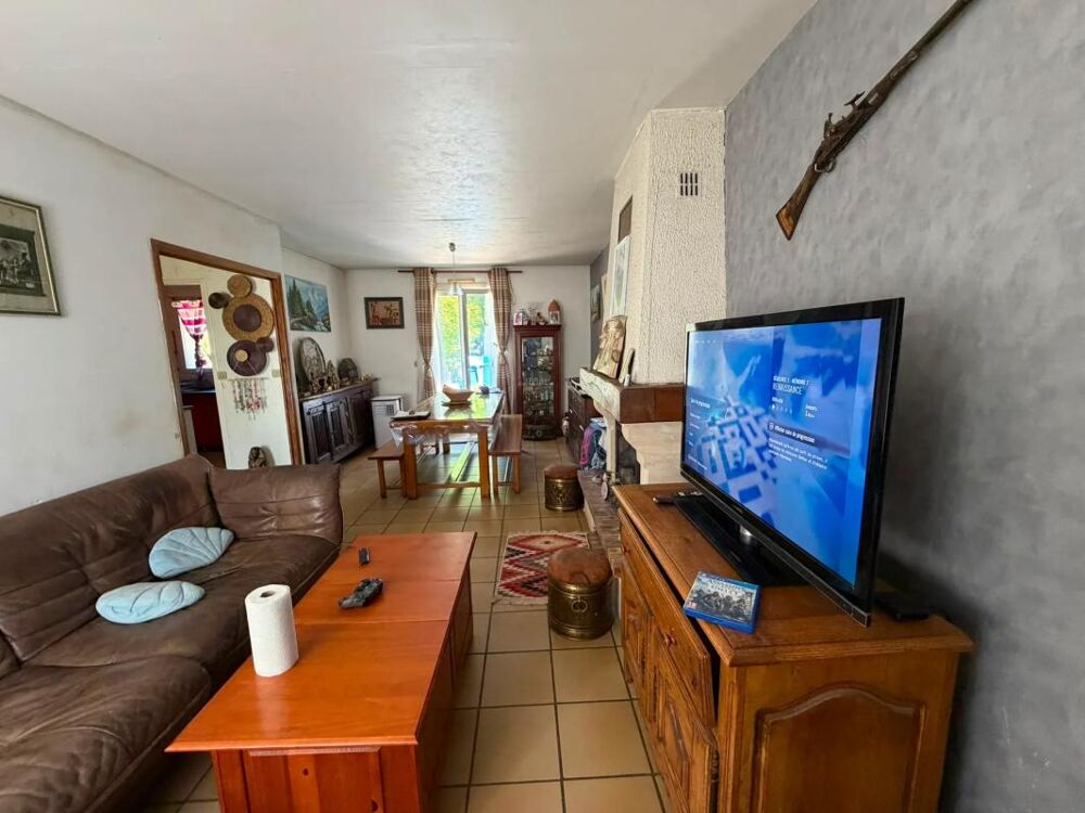 Maison familiale 5 pièces - 105 m²  Fort potentiel à rénover