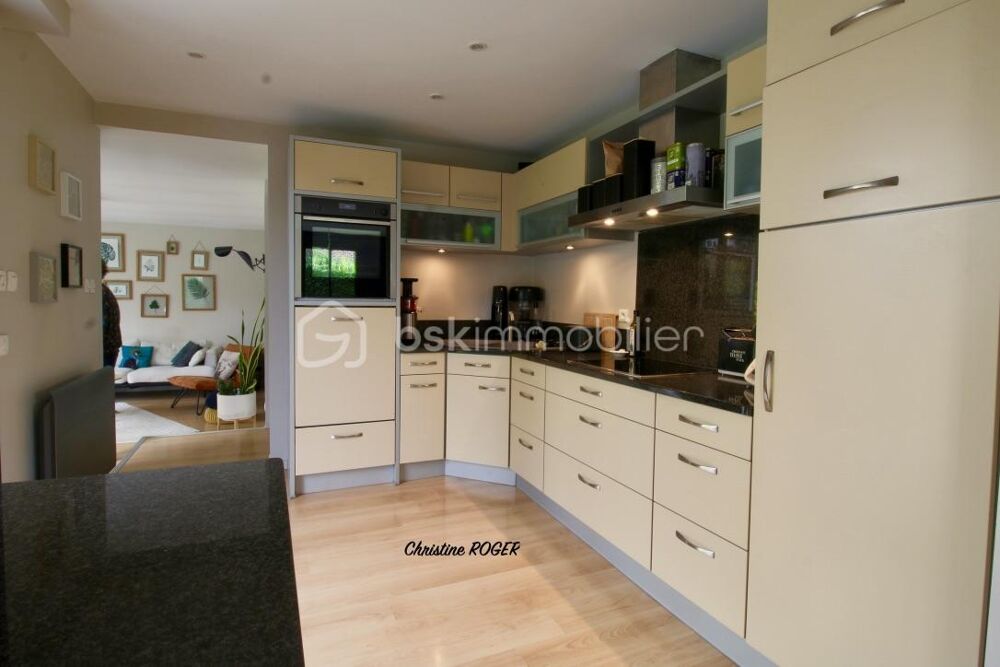 Vente Villa Villa semi plain-pied 160 m² – 5 ch – Terrain 1 980 m² – 599 000 € Cysoing