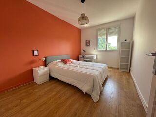  Appartement à louer 4 pièces 92 m²