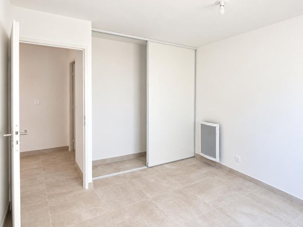 Location Duplex/Triplex Appartement T4 neuf en duplex avec terrasse, jardin et parkings à NIMES Nimes