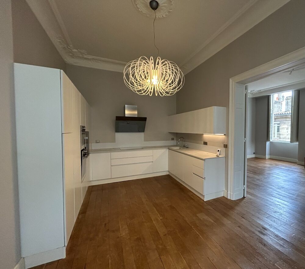 Vente Appartement Appartement à vendre 3/ 4 avec balcon immeuble pierre Jardin public  BORDEAUX (33) Bordeaux