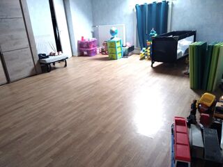  Maison � vendre 8 pi�ces 180 m�