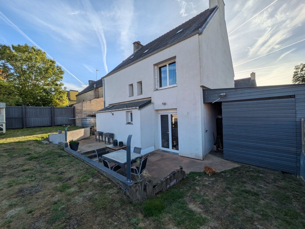 Vente Maison BERNE JOLIE MAISON DE 5 PIÈCES EN BON ETAT GENERAL DE 130 m² ENVIRON DEUX GARAGES PARCELLE CLÔTURÉE DE 277m² Berne