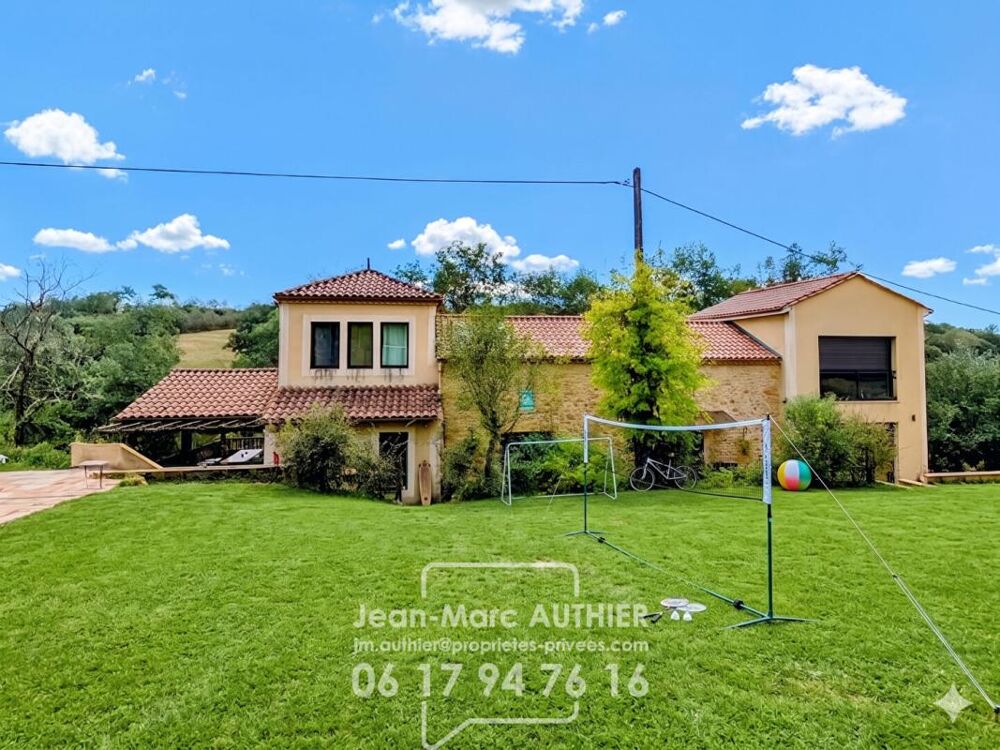 Propriété de charme, 212 m2, 6 chambres, piscine chauffée sur 6774 m2 de jardin