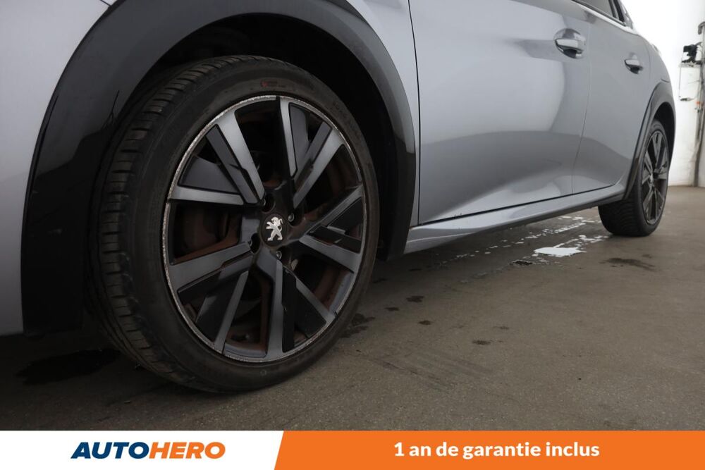 208 1.2 PureTech GT Pack 100 ch 2021 occasion 92130 Issy-les-Moulineaux