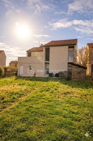  Villa � vendre 6 pi�ces 155 m�