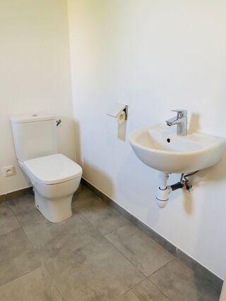  Maison à louer 5 pièces 91 m² Heyrieux