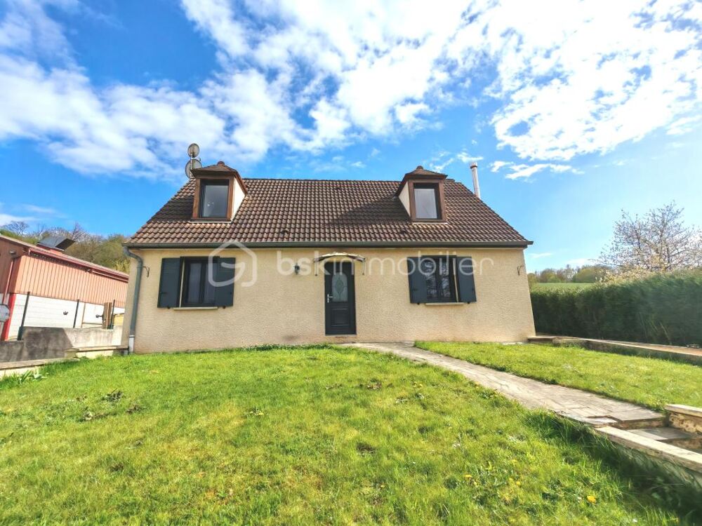 Maison avec sous sol total et jardin