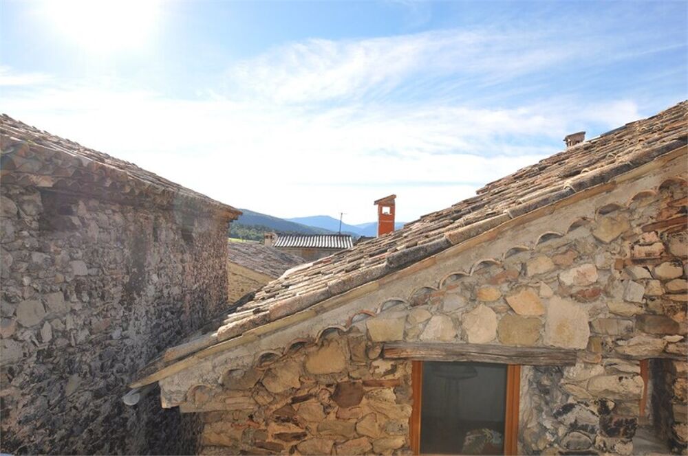 Vente Maison Dpt Alpes de Haute Provence (04),  vendre proche Annot maison de village 6 pices - 105 m habitables - 2 caves - Meailles