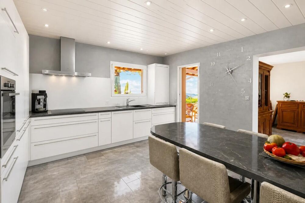 Maison de 8 pièces de 145 m² à Vinzier