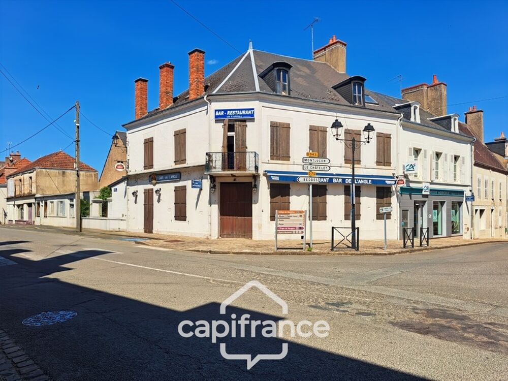 Ancien bar-restaurant avec logement  Fort potentiel au coeur de Châteaumeillant