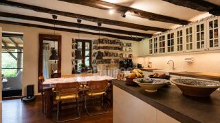  Maison à vendre 7 pièces 214 m²