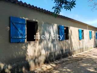  Ferme � vendre 7 pi�ces 242 m� Eyguieres