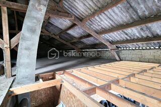  Immeuble à vendre 5 pièces 375 m²
