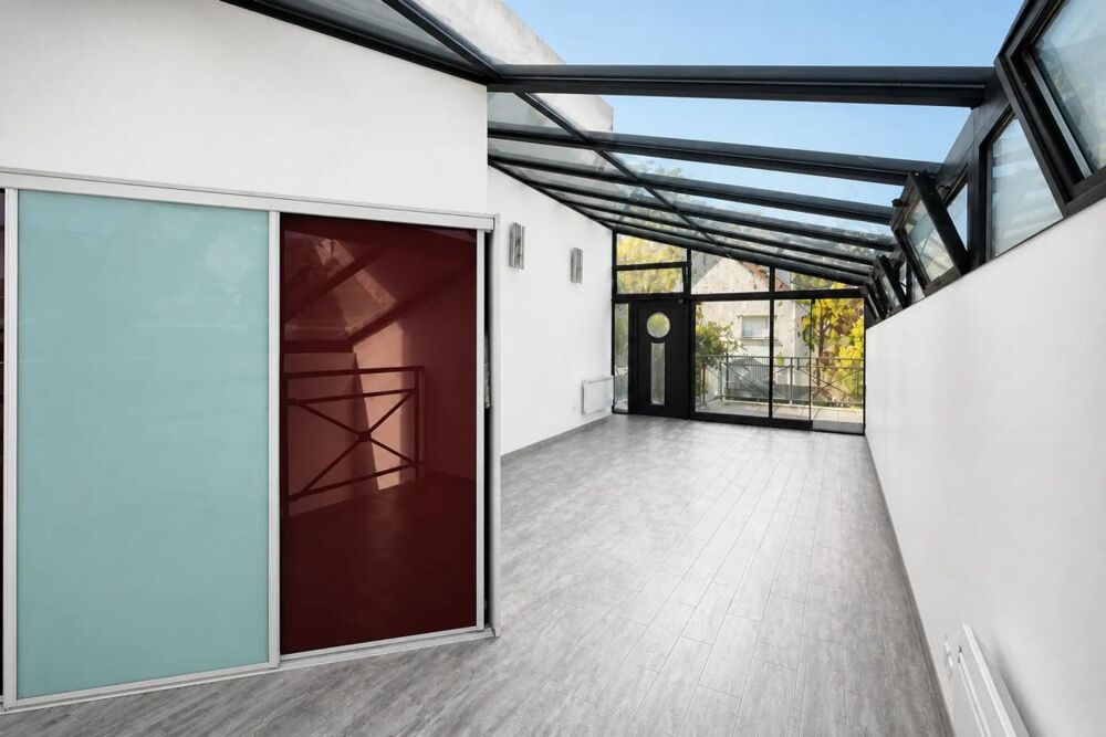 Maison darchitecte de 257m² 6 chambres piscine - à rénover