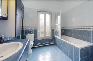  Propri�t�/ch�teau � vendre 7 pi�ces 240 m�