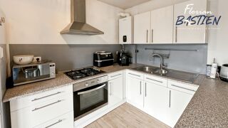  Immeuble à vendre 6 pièces 175 m²