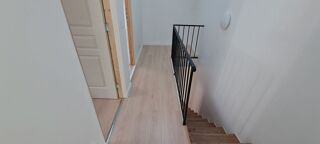  Appartement à louer 4 pièces 75 m² Saint michel de maurienne