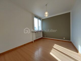  Appartement � vendre 4 pi�ces 70 m�